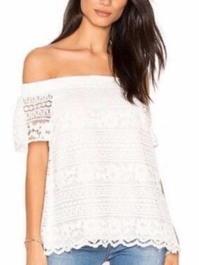 1. State White Off-Shoulder Lace Top!! XS